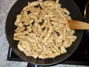 Hähnchengeschnetzeltes mit pilzen Dieter´s Art - Rezept