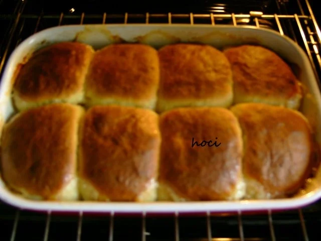 Rezept: Buchteln (Dampfnudeln) gefüllt mit Bratapfelmarmelade Bild Nr. 14 Buchteln (Dampfnudeln) gefüllt mit Bratapfelmarmelade - Rezept - Bild Nr. 14