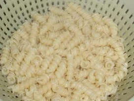 Fruchtige Hähnchen-Pfanne mit Spiralnudeln - Rezept - Bild Nr. 8