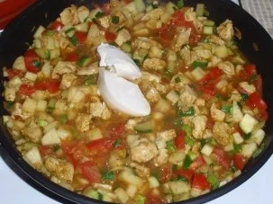 Fruchtige Hähnchen-Pfanne mit Spiralnudeln - Rezept - Bild Nr. 11