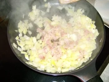 Rezept: Beilage oder Snack gefüllte Tomaten Bild Nr. 5 Beilage oder Snack gefüllte Tomaten - Rezept - Bild Nr. 5