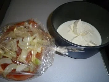 Rezept: Hähnchenfilet mit Schafskäsesauce Bild Nr. 2 Hähnchenfilet mit Schafskäsesauce - Rezept - Bild Nr. 2