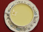 Avocadocreme-Kaltschale (Bea Prinzessin von Auersperg) - Rezept