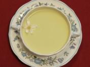 Avocadocreme-Kaltschale (Bea Prinzessin von Auersperg) - Rezept