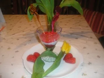 Rezept: rot-weiß-roter Valentinsgruß rot-weiß-roter Valentinsgruß - Rezept