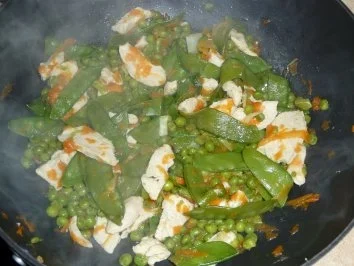 Wokgemüsepfanne mit Hühnchen - Rezept - Bild Nr. 2