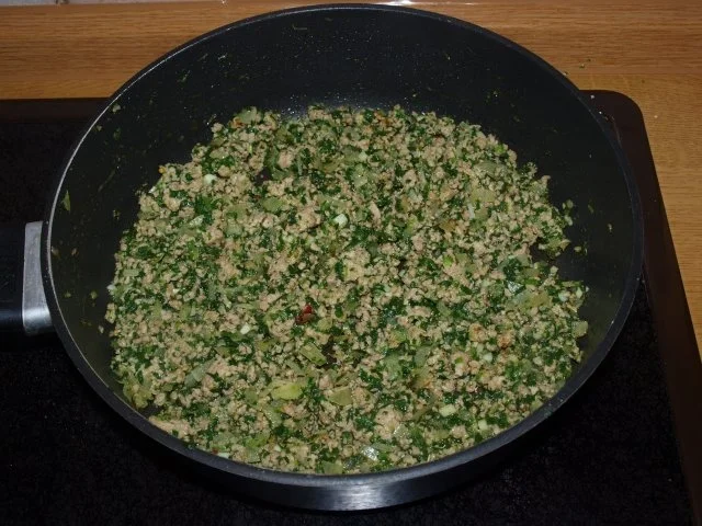 Canelloni Piemontese 		(gefüllte Nudelröllchen aus dem Ofen) - Rezept - Bild Nr. 3