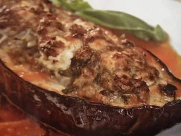 Gefüllte Auberginen mit Schafskäse und Oregano - Rezept