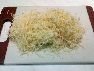 Rezept: Käsesuppe mit Bergkäse Bild Nr. 2 Käsesuppe mit Bergkäse - Rezept - Bild Nr. 2