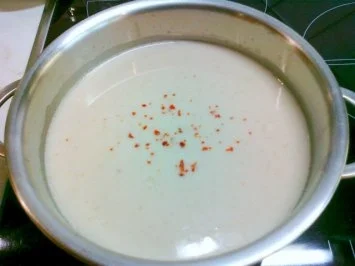 Rezept: Käsesuppe mit Bergkäse Bild Nr. 3 Käsesuppe mit Bergkäse - Rezept - Bild Nr. 3