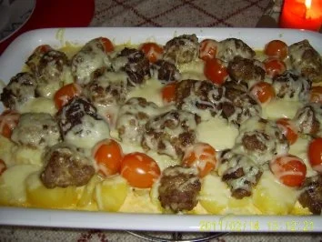 Rezept: Hackbällchen-Auflauf Hackbällchen-Auflauf - Rezept