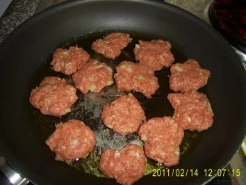 Rezept: Hackbällchen-Auflauf Bild Nr. 5 Hackbällchen-Auflauf - Rezept - Bild Nr. 5