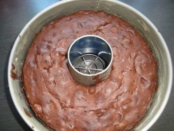 Schokoladenkranz mit Amarettini - Rezept - Bild Nr. 3