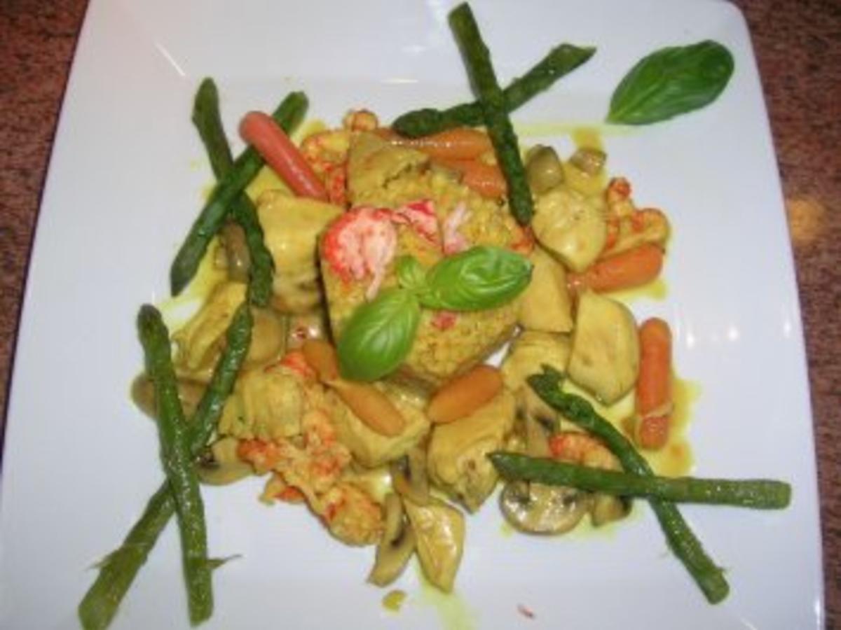 Hühnerragout mit Flusskrebsen in Proseccosauce und viel Gemüse, echt ...