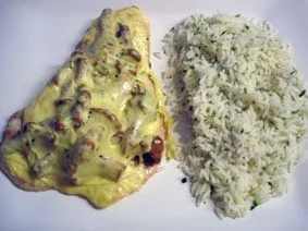 Rezept: Pfifferlingschnitzel mt Kräuter-Butter-Reis Pfifferlingschnitzel mt Kräuter-Butter-Reis - Rezept