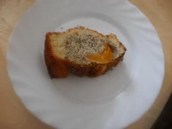 Mohn-Marmorkuchen mit Aprikosen - Rezept