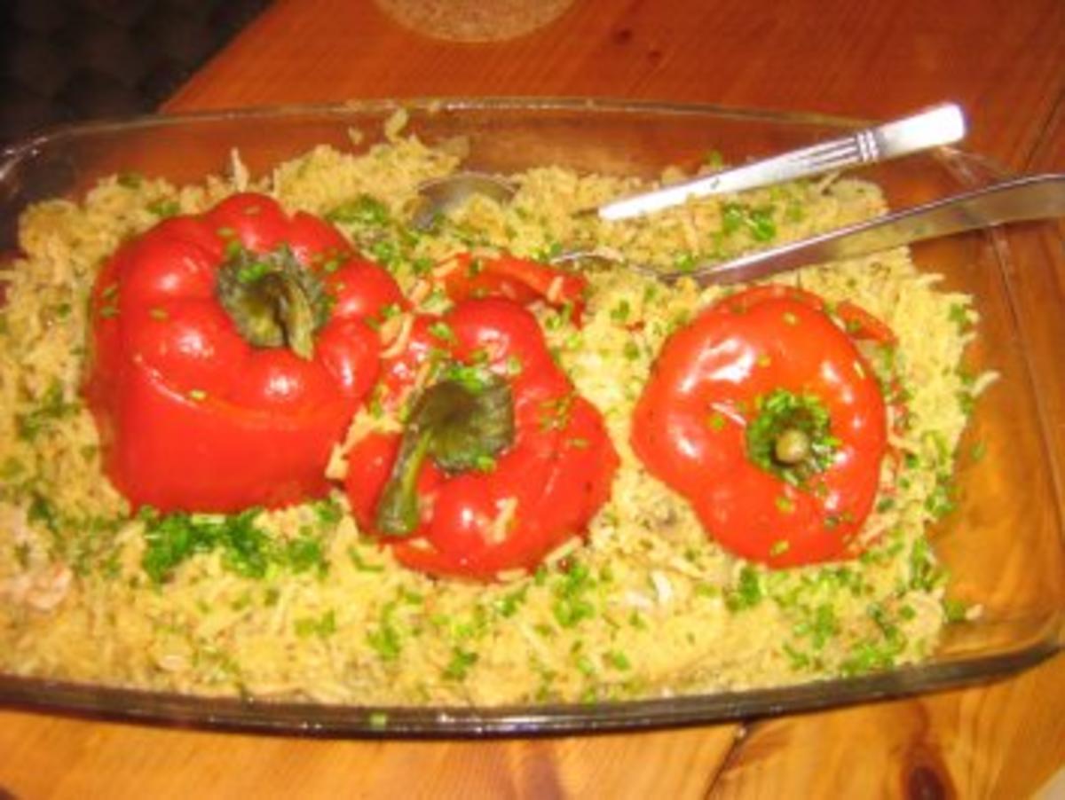 Paprika gefüllt mit Puten -Champignonmischung auf Basmatireis - Rezept - Bild Nr. 7