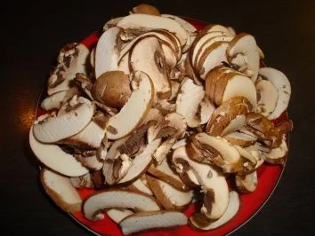 Rezept: Schweinegeschnetzeltes mit Gemüse in Frischkäserahm Bild Nr. 5 Schweinegeschnetzeltes mit Gemüse in Frischkäserahm - Rezept - Bild Nr. 5