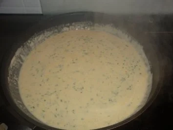 Rezept: Schweinegeschnetzeltes mit Gemüse in Frischkäserahm Bild Nr. 9 Schweinegeschnetzeltes mit Gemüse in Frischkäserahm - Rezept - Bild Nr. 9