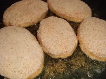 Fleisch: Feurige Geflügelfrikadellen - Rezept - Bild Nr. 6