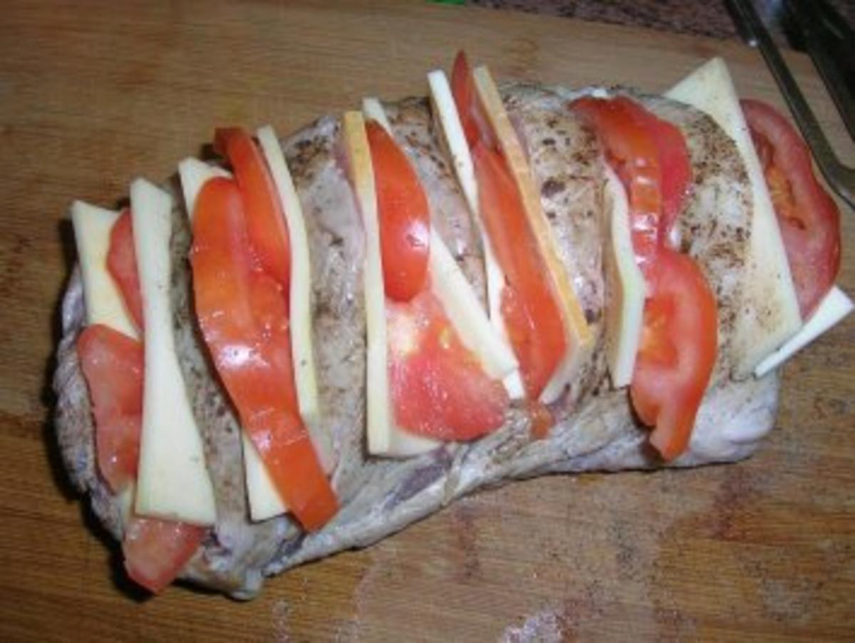 Schweinerücken gefüllt mit Raclette-Käse und Tomaten - Rezept - Bild Nr. 6