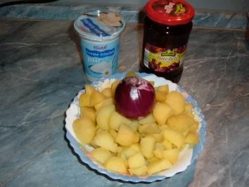 Salat .: Kartoffelsalat  mit Rote Bete - Rezept - Bild Nr. 2