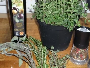 Rezept: Arista - ein Kräuterbraten aus der Toskana Bild Nr. 3 Arista - ein Kräuterbraten aus der Toskana - Rezept - Bild Nr. 3