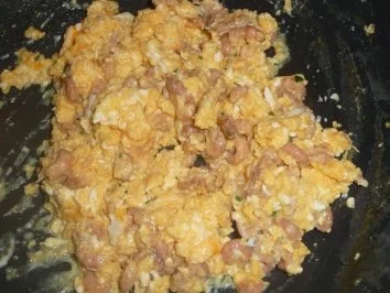 Rezept: Scholle mit Krabbenrührei.... Bild Nr. 2 Scholle mit Krabbenrührei.... - Rezept - Bild Nr. 2