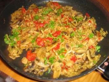 Rezept: Gebratener Reis mit Champignons und Putenhack Gebratener Reis mit Champignons und Putenhack - Rezept