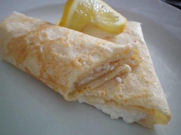 Pfannkuchen mit Hüttenkäse - einfach - 107 kcal/100g