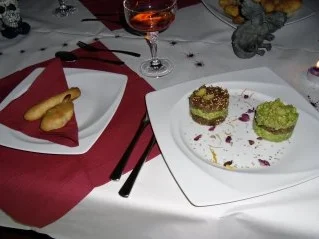 Thunfisch-Avocado-Tatar - Rezept