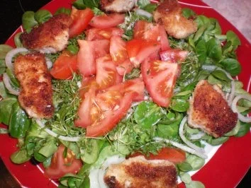 Rezept: Feldsalat mit Chicken-Nuggets Bild Nr. 2 Feldsalat mit Chicken-Nuggets - Rezept - Bild Nr. 2