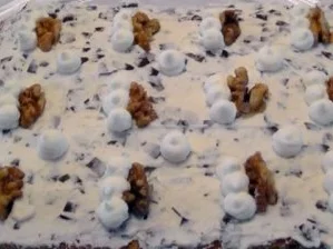 Rezept: Biskuit-Sahne-Nussschnitten Bild Nr. 9 Biskuit-Sahne-Nussschnitten - Rezept - Bild Nr. 9