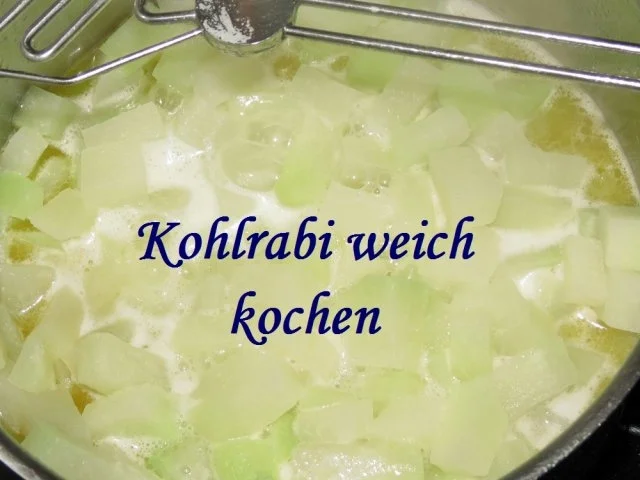 Rezept: Sahnekohlrabi zu den Kalbsvögel Bild Nr. 2 Sahnekohlrabi zu den Kalbsvögel - Rezept - Bild Nr. 2