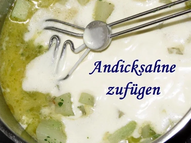 Rezept: Sahnekohlrabi zu den Kalbsvögel Bild Nr. 2 Sahnekohlrabi zu den Kalbsvögel - Rezept - Bild Nr. 2