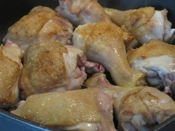 Rezept: Hähnchenkeule in Tomatensauce Bild Nr. 2 Hähnchenkeule in Tomatensauce - Rezept - Bild Nr. 2