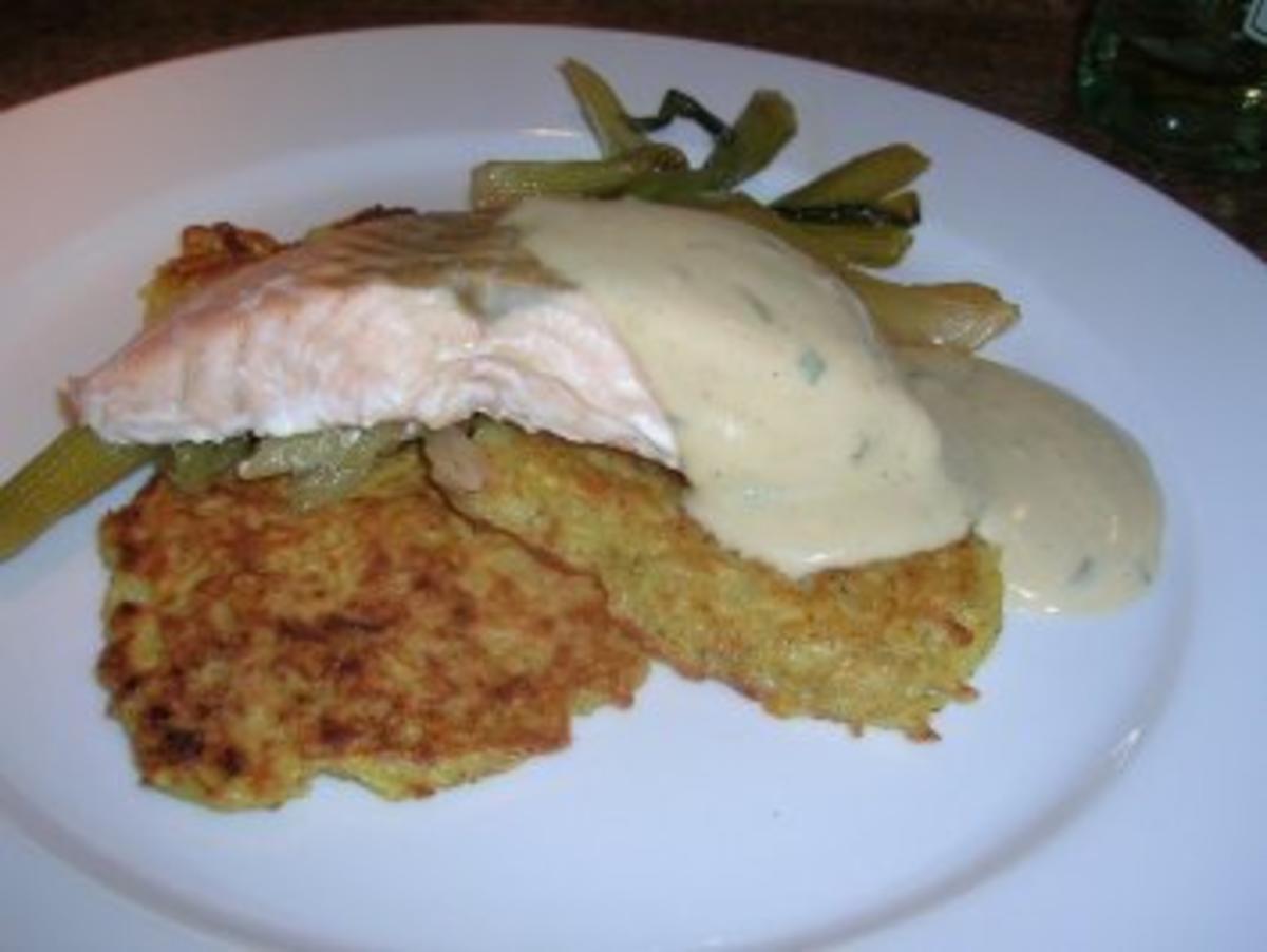 Lachsfilet mit Estragonsauce und Rösti - Rezept - Bild Nr. 2