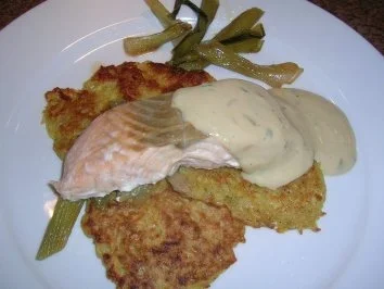 Rezept: Lachsfilet mit Estragonsauce und Rösti Bild Nr. 3 Lachsfilet mit Estragonsauce und Rösti - Rezept - Bild Nr. 3