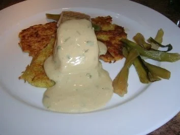 Rezept: Lachsfilet mit Estragonsauce und Rösti Bild Nr. 4 Lachsfilet mit Estragonsauce und Rösti - Rezept - Bild Nr. 4