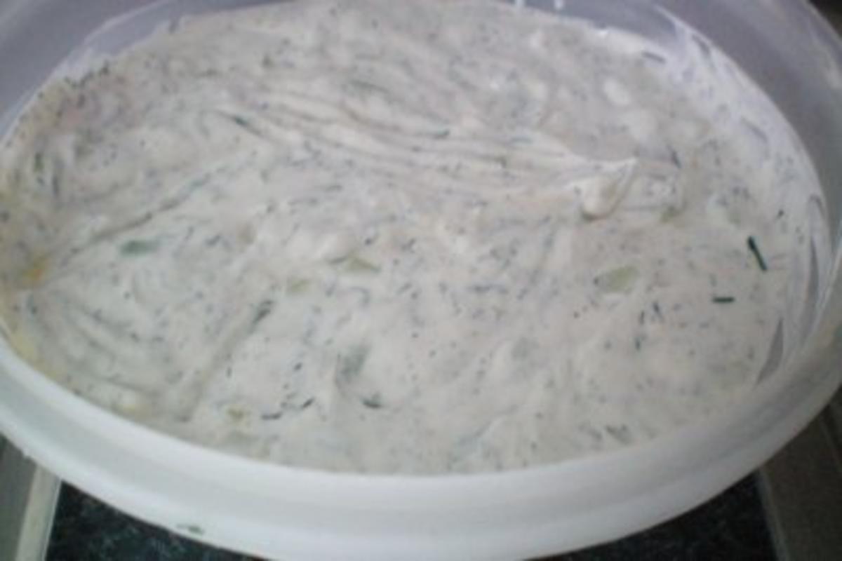 Tzatziki mit gr Griechischer Joghurt 10% Fett und gr Quark 20 % Fett ...