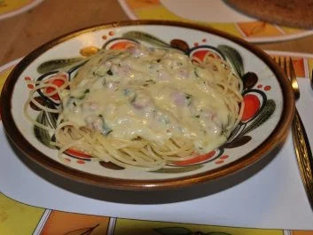 Spaghetti mit 7-Käse-Schinken-Soße - Rezept - Bild Nr. 2