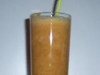 Rezept: Getränk: Apfel-Nektarinen-Drink Getränk: Apfel-Nektarinen-Drink - Rezept