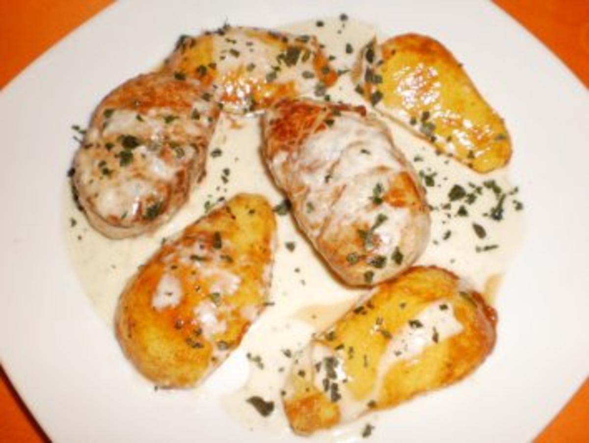 Fleisch: Schweinemedaillons mit Birne und Gorgonzola - Rezept - kochbar.de