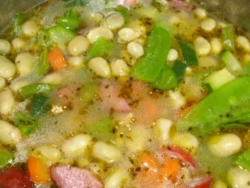 Alles aus einem Topf: Nudeleintopf Minestrone Art - Rezept - Bild Nr. 6