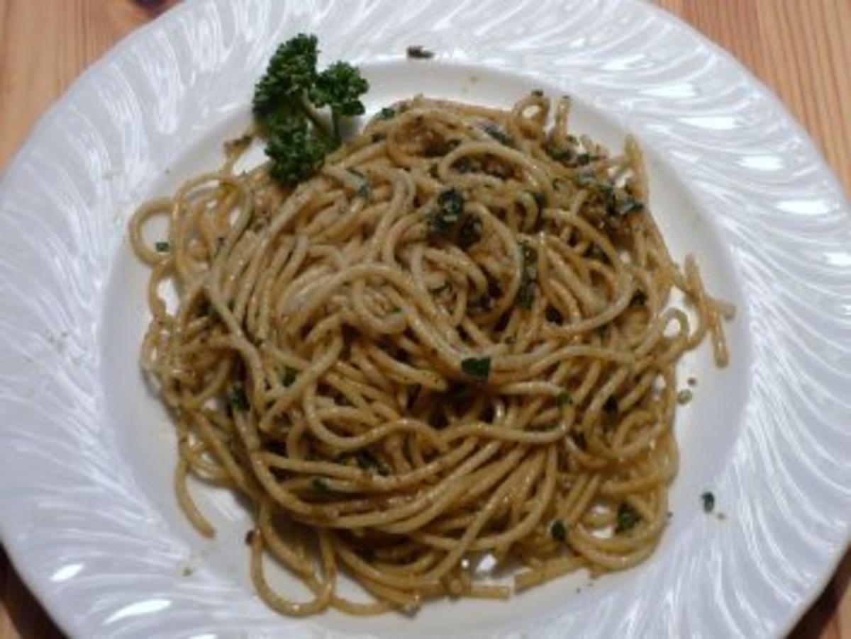 Spaghetti, grüne Currypaste, Kokosmilch - Rezept