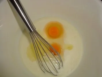 Rezept: Kirsch-Schoko-Muffins Bild Nr. 5 Kirsch-Schoko-Muffins - Rezept - Bild Nr. 5