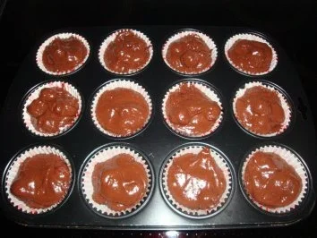 Rezept: Kirsch-Schoko-Muffins Bild Nr. 9 Kirsch-Schoko-Muffins - Rezept - Bild Nr. 9