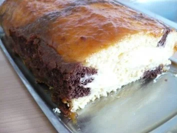 Rezept: Schwarz- weisse Biskuitrolle Schwarz- weisse Biskuitrolle - Rezept