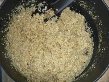 Rezept: Grünkernbratlinge mit Rosenkohl und Püree Bild Nr. 7 Grünkernbratlinge mit Rosenkohl und Püree - Rezept - Bild Nr. 7