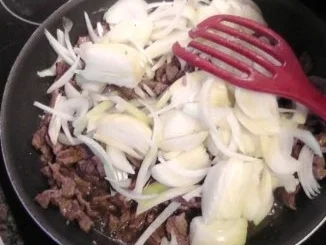 Beefsteak- Zwiebel-Pfännchen - Rezept - Bild Nr. 5